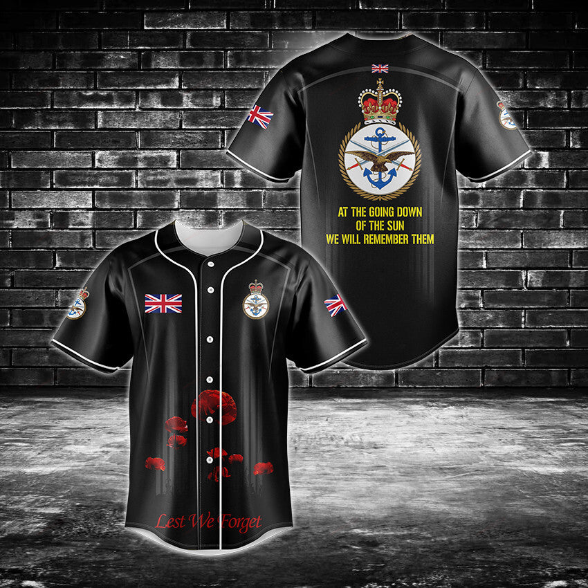 Honor Our Heroes: Commemorative Black Jersey With Uk Flag &amp; Poppy Design - 'Lest We Forget'